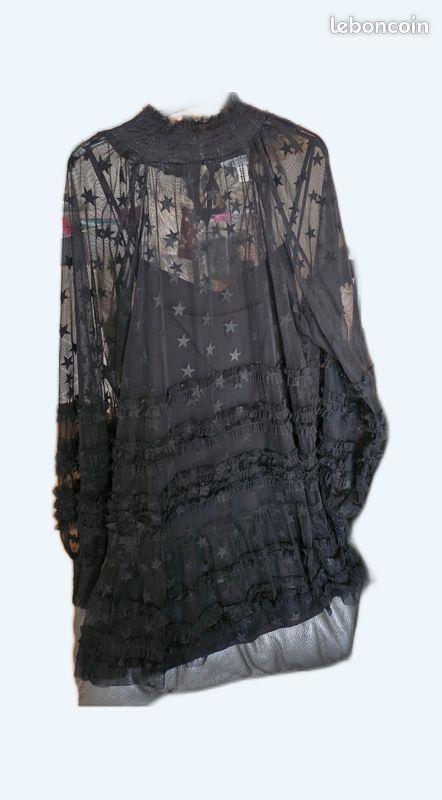 Robe (image 1)