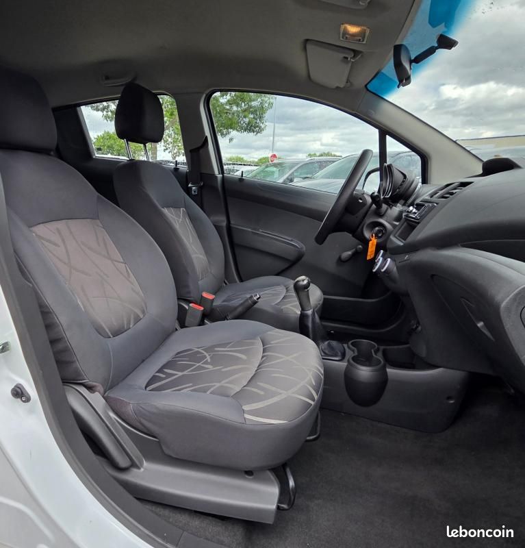 Chevrolet Spark 1.0 16V - 68 LS (image 8)