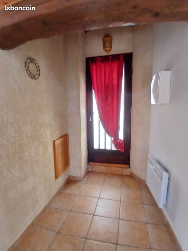 Maison 3 pièces 141 m² · à Bonnac · 141 m² · 685 €