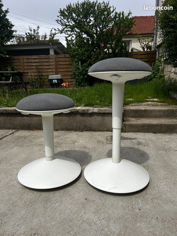 Lot 2 Tabourets NILSERIK