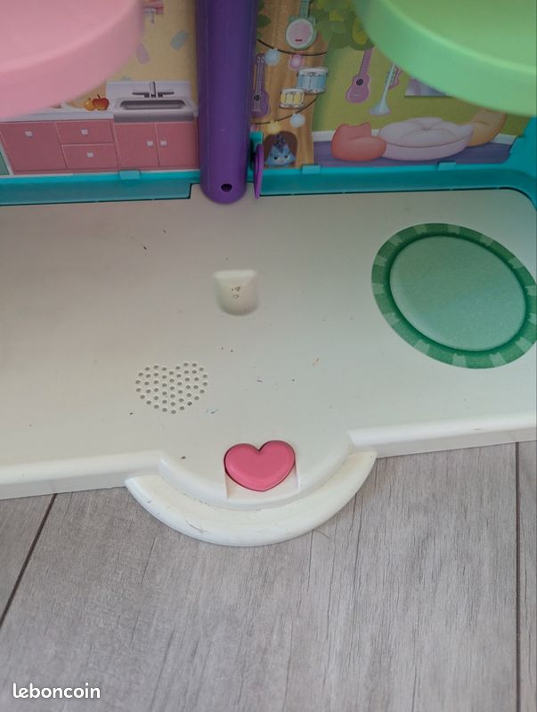 Maison de gaby et nombreux accessoires (image 4)