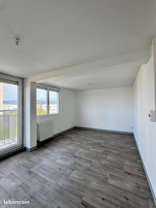 Appartement 4 pièces 69 m² · à Valence · 69 m² · 566 €/mois