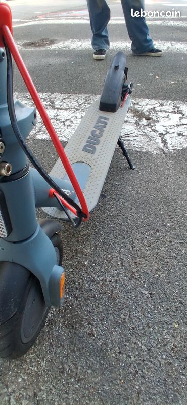 Trotinette electrique (image 5)