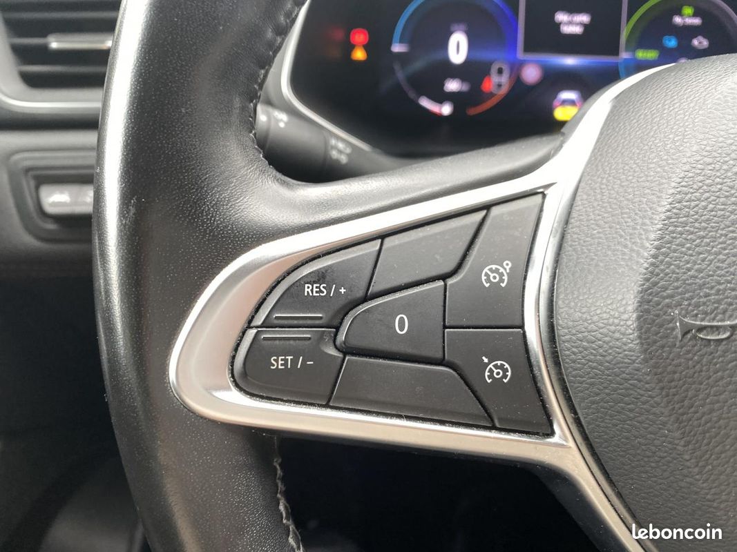 RENAULT CAPTUR 1.6 E-Tech Hybride - 145 - BVA multi-modes 2021 II Initiale Paris (image 21)