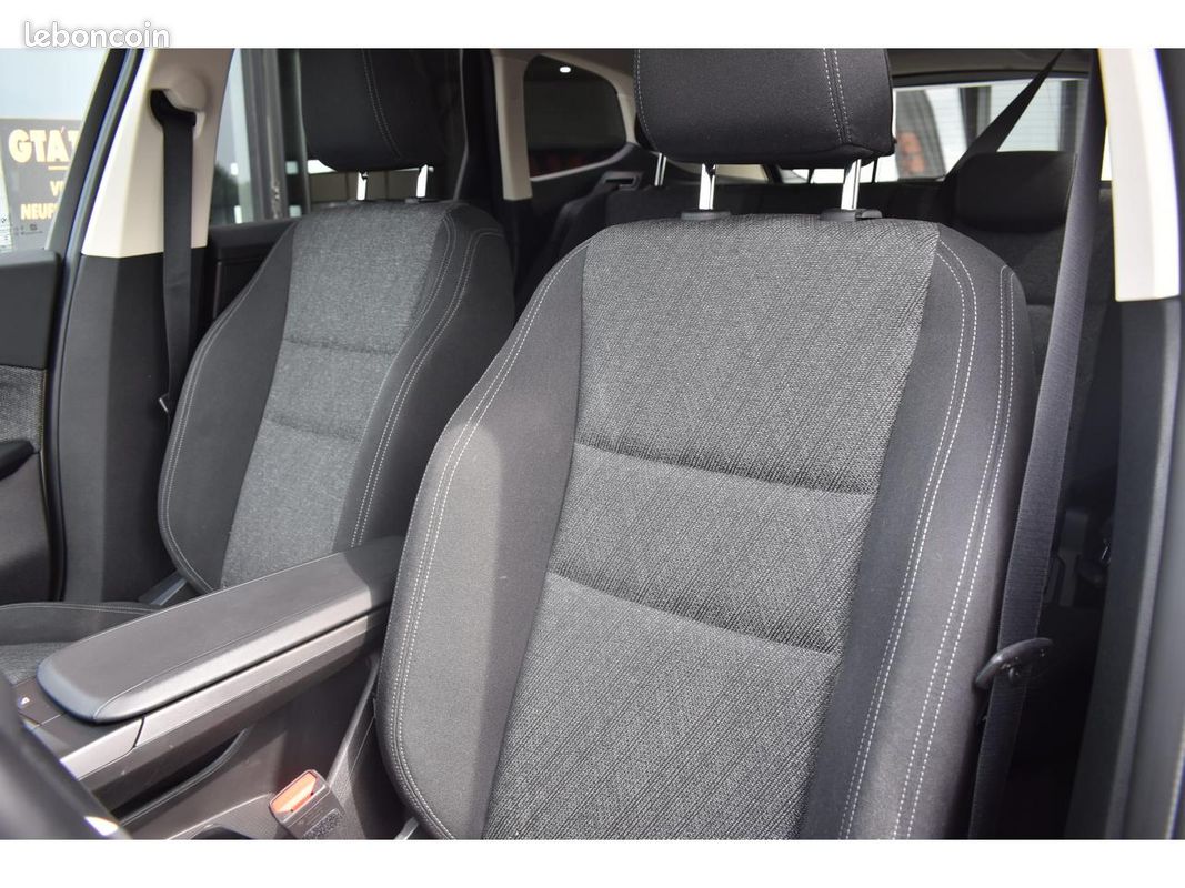 BMW X1 sDrive 20i 170ch DKG7 Business Design (image 15)
