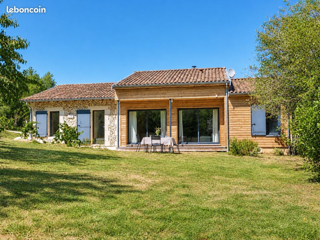 Maison 5 pièces 100 m² · à Milhac-de-Nontron · 100 m² · 249 000 €