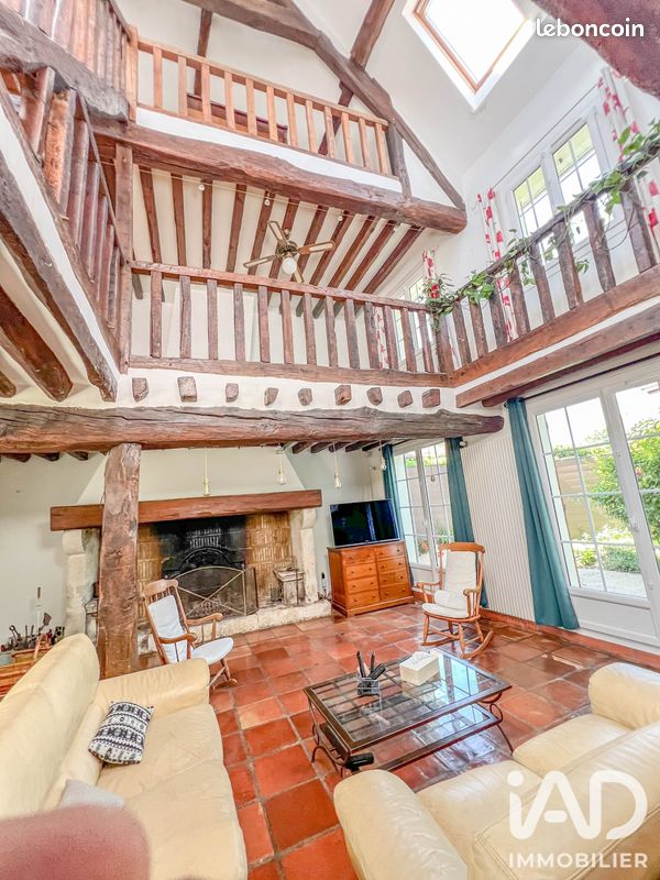Maison 8 pièces 267 m² · à Nanteuil-lès-Meaux · 267 m² · 399 900 €