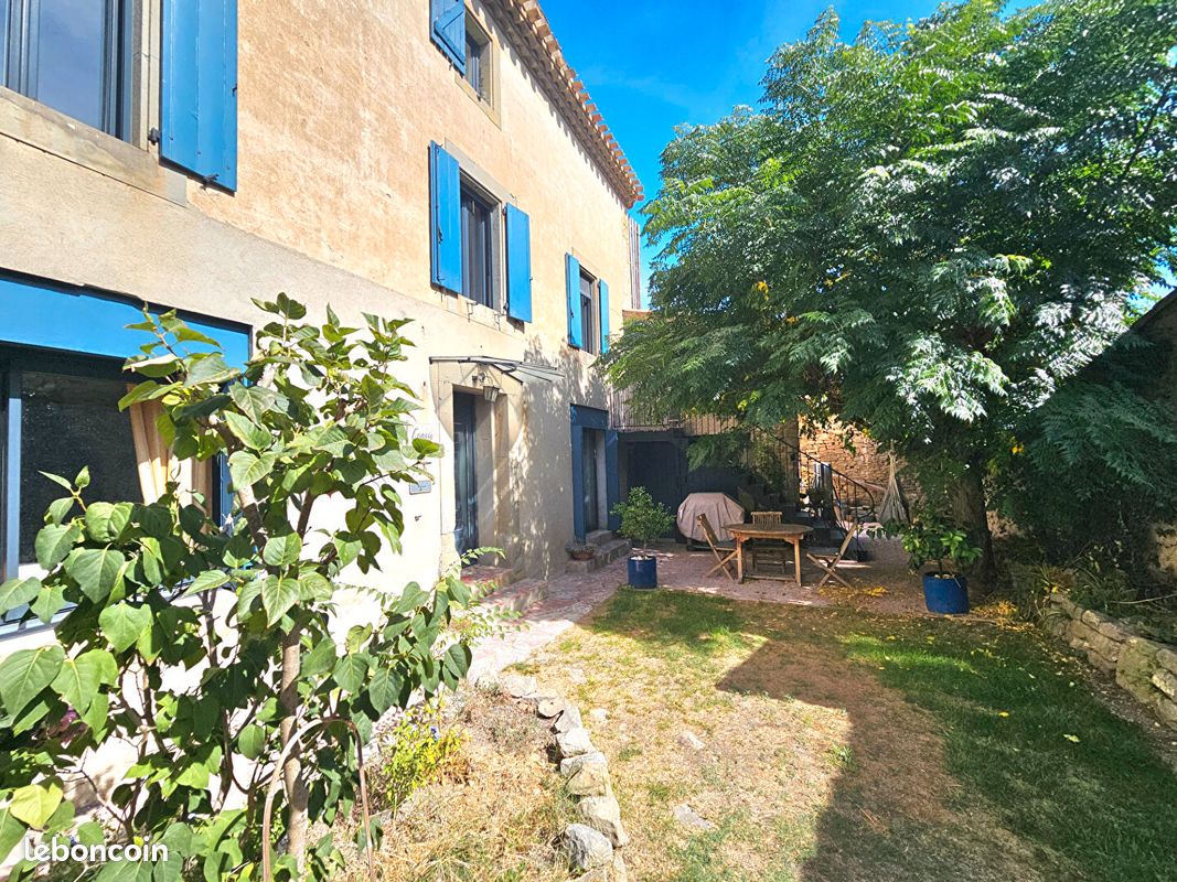 Maison 9 pièces 207 m² · à Laure-Minervois · 207 m² · 285 700 €