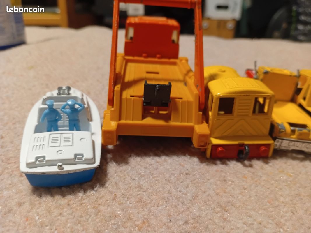 Matchbox, bateau, train, camion, tracteur (image 14)
