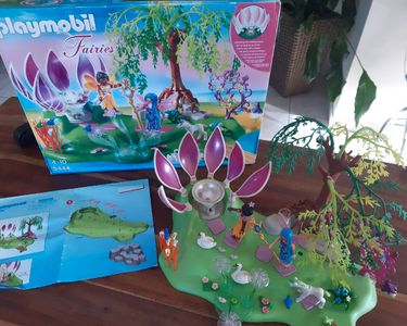 Playmobil Fairies 5444 L'île aux fées avec fontaine de pierres