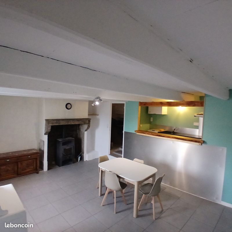 Maison 3 pièces 94 m² · à Cournols · 94 m² · 690 €/mois