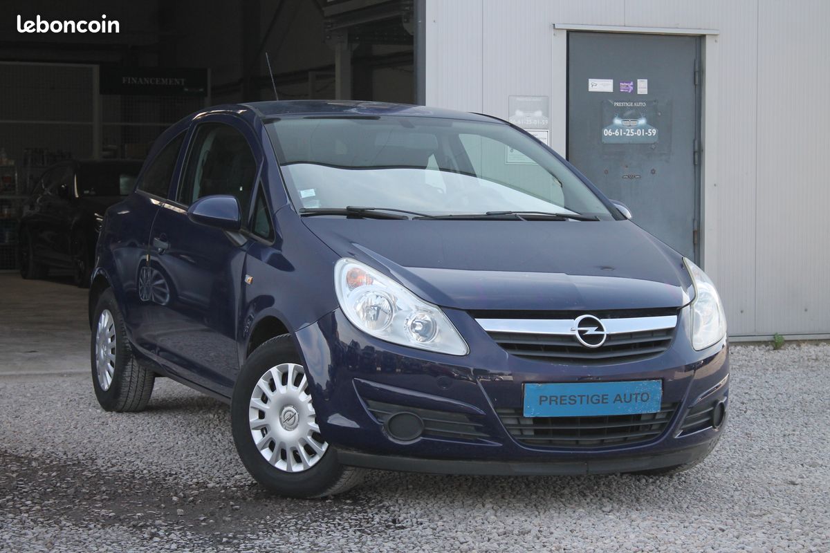 Opel Corsa D 1.2 i 16V 80cv 1ère Main Essentia (image 1)