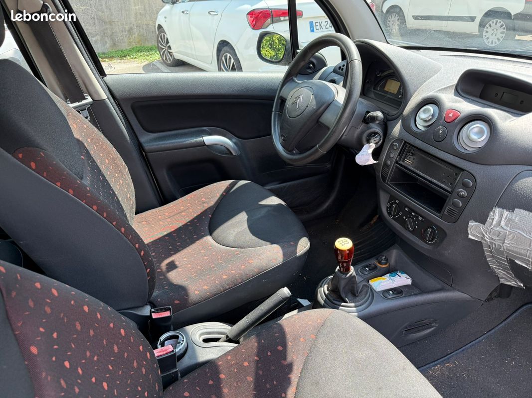 CITROEN C3 - 1.4 HDI 68ch - A SAISIR (image 4)