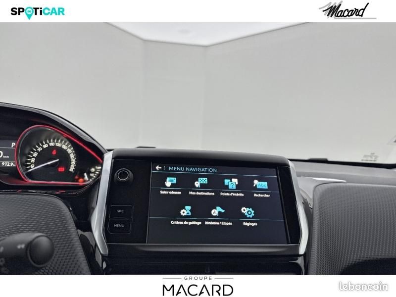Peugeot 2008 1.2 PureTech 110ch GT Line S&S EAT6 (image 22)