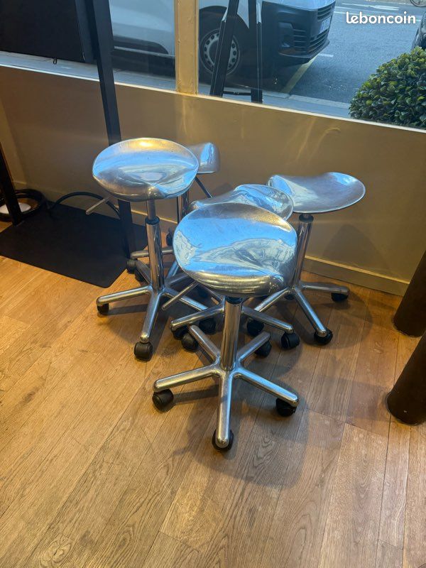 Tabouret (image 1)