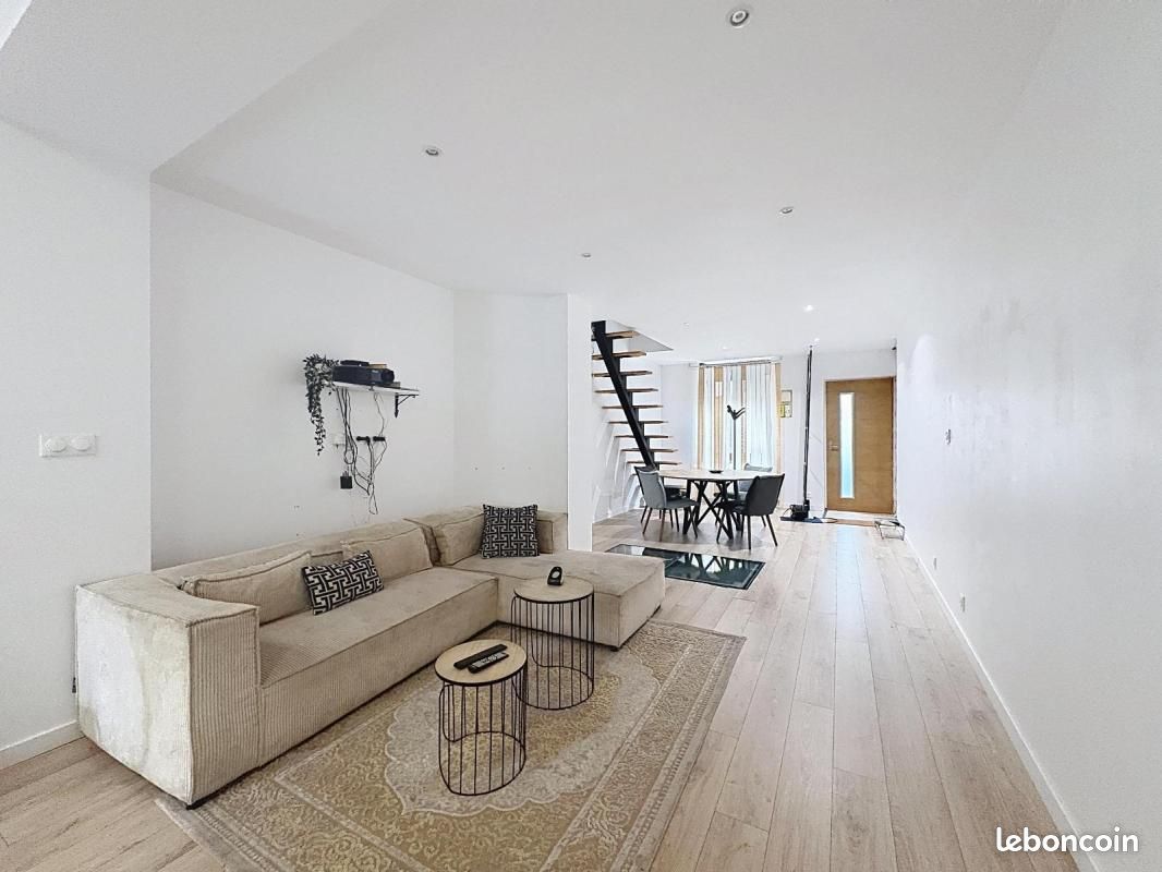 Maison 4 pièces 99 m² · à Seclin · 99 m² · 1 125 €/mois
