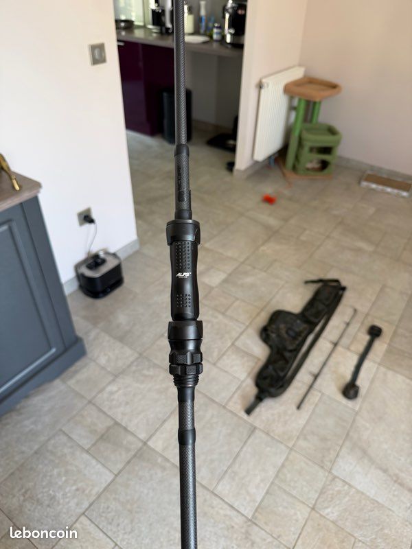Canne Carpe Nash Scope Black Ops Sawn-Off 6’ 3lb + Housse Nash Scope (image 9)