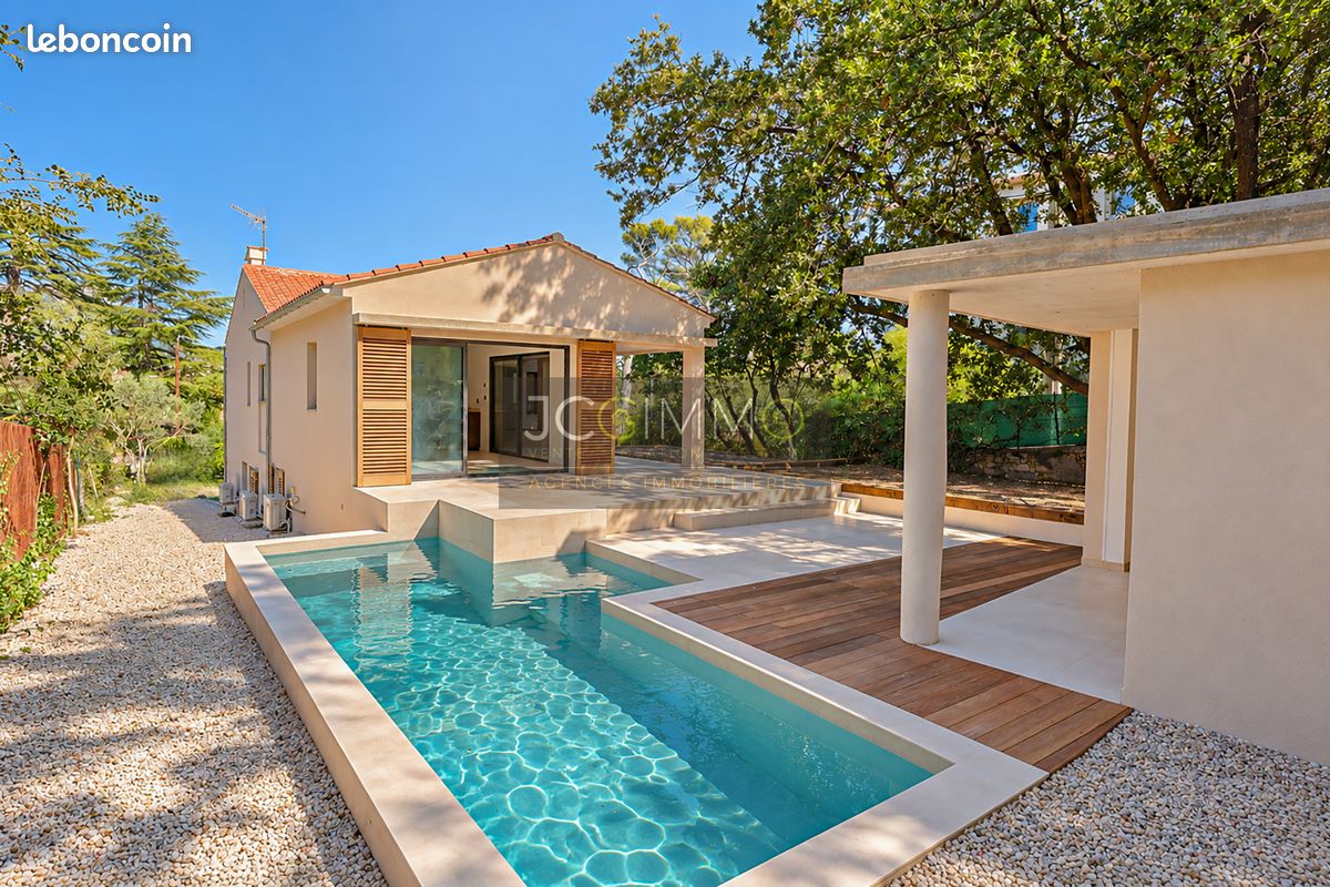 Maison 5 pièces 180 m² · à Toulon · 180 m² · 899 000 €