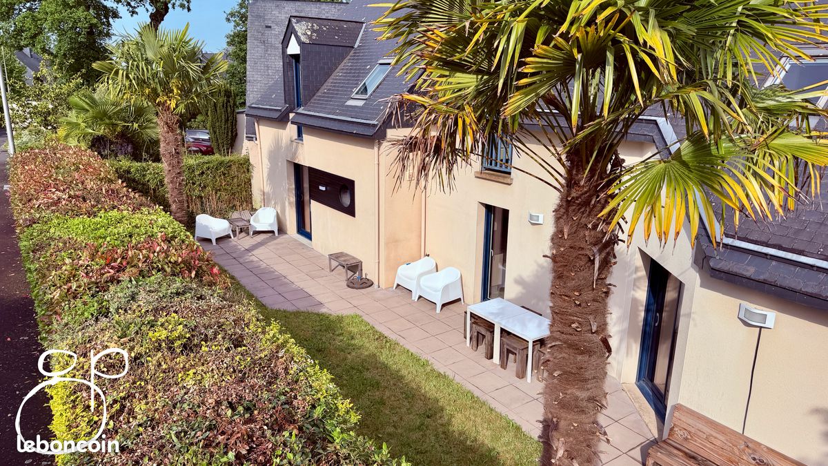 Maison 10 pièces 216 m² · à Saint-Grégoire · 216 m² · 795 000 €