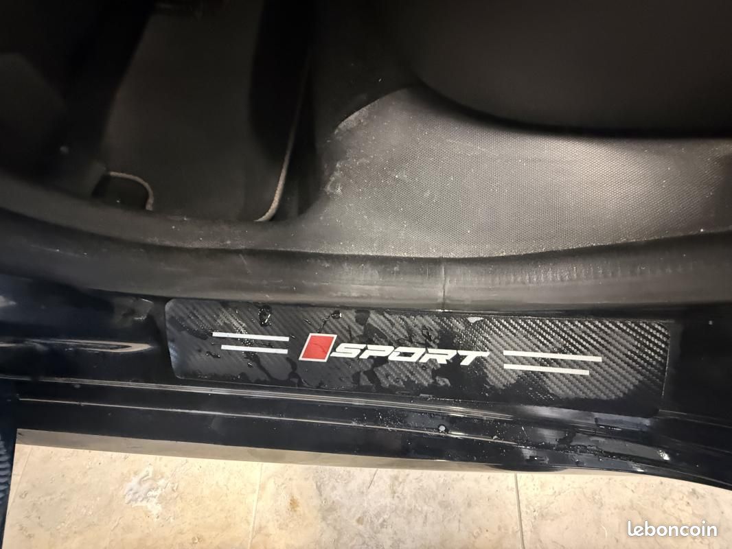 Renault 1.6i - 16V TURBO RS clio4 (image 14)