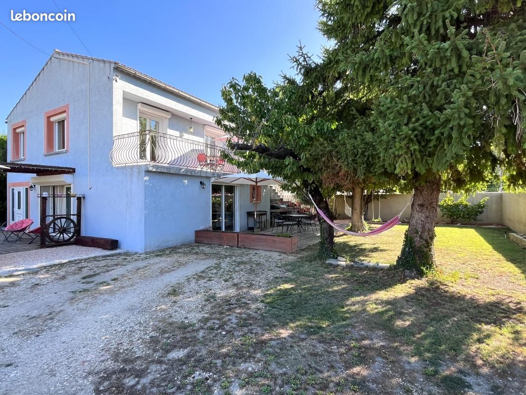 Maison 5 pièces 138 m² · à L'Isle-sur-la-Sorgue · 138 m² · 479 000 €