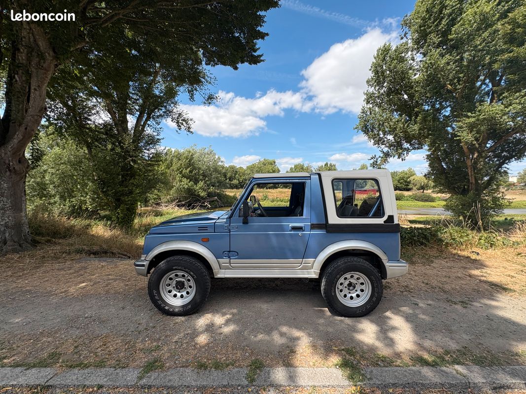 Suzuki Samouraï Santana Voitures