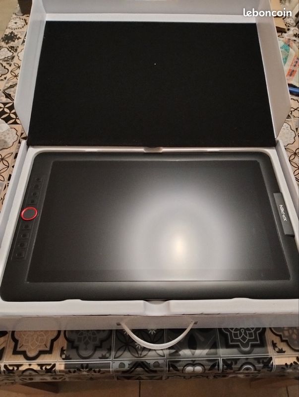 Tablette graphique Artiste 15.6 Pro (image 3)