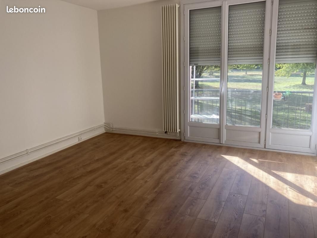 Appartement 3 pièces 57 m² · à Pessac · 57 m² · 820 €/mois