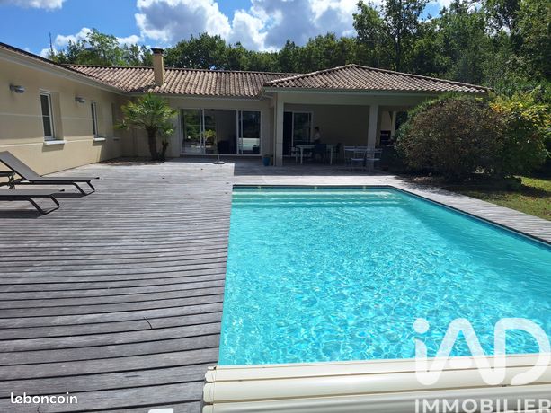 Maison familiale 8 pièces 250 m²