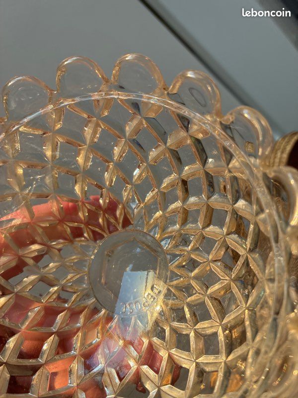 Coupe à fruits / Compotier ancien en cristal BACCARAT signé (image 1)