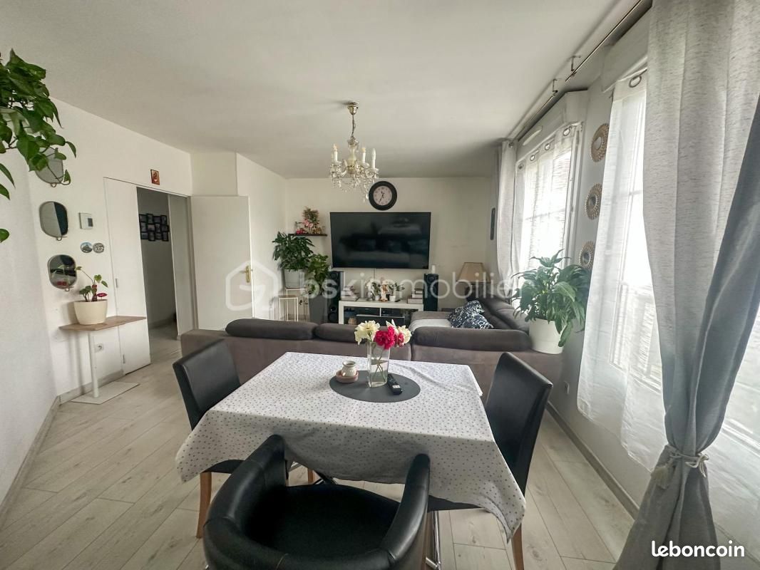 Appartement 3 pièces 65 m² · à Savigny-le-Temple · 65 m² · 169 000 €