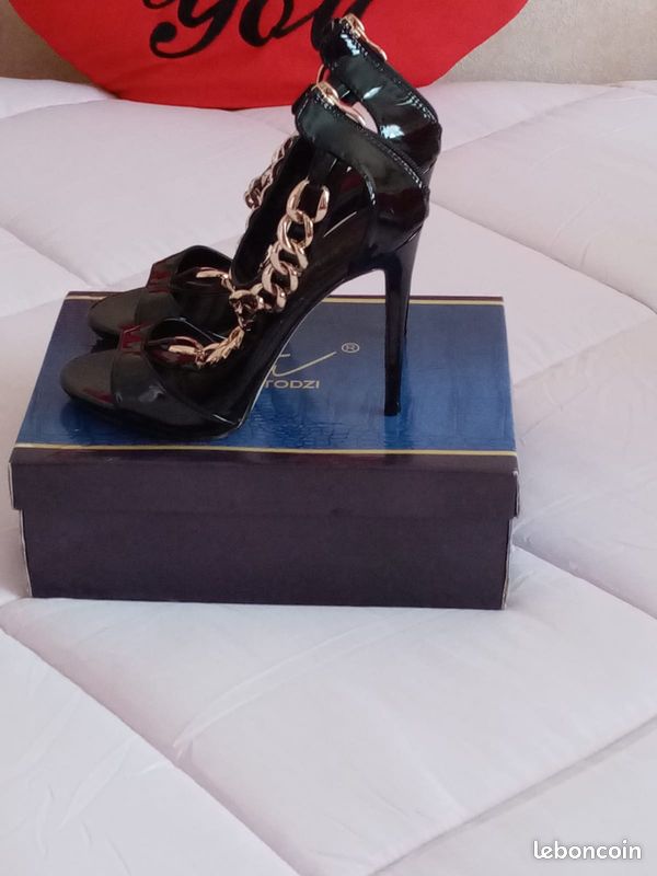Chaussures (image 2)