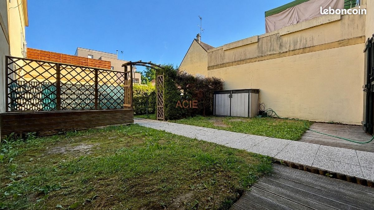 Appartement 2 pièces 48 m² · à Fosses · 48 m² · 169 900 €