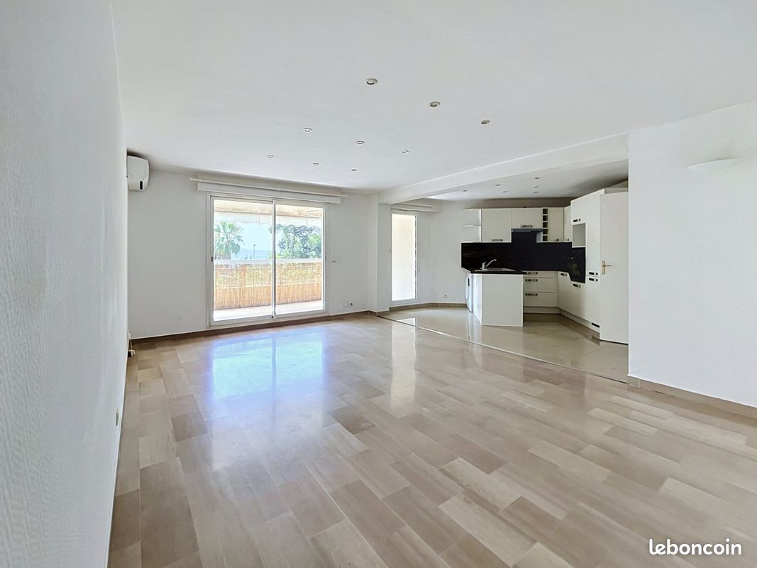 Appartement 4 pièces 84 m² · à Mougins · 84 m² · 1 588 €