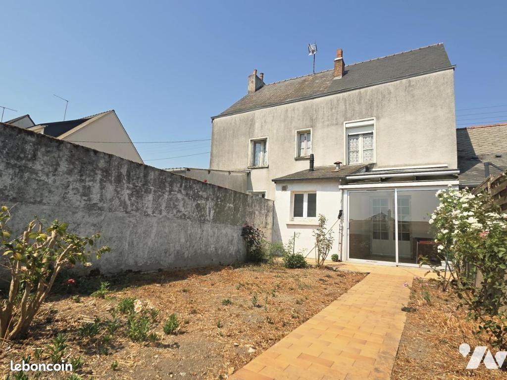 Maison 7 pièces 154 m² · à Château-Gontier-sur-Mayenne · 154 m² · 131 750 €