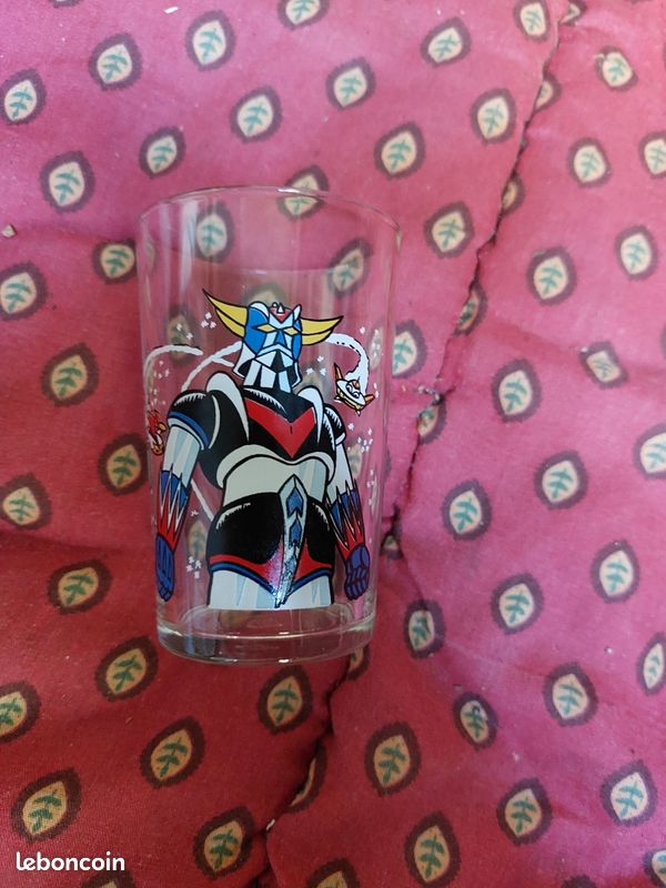 Verre goldorak pas d envoi (image 1)