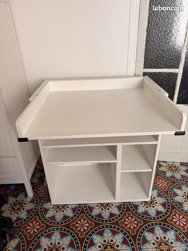 Table à langer (image 1)