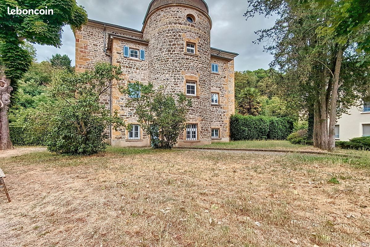 Appartement 3 pièces 70 m² · à Sain-Bel · 70 m² · 149 000 €