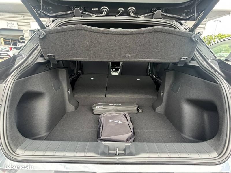 Lexus LBX 1.5 136ch Emotion PACK TECHNO 2WD MY26 (image 19)