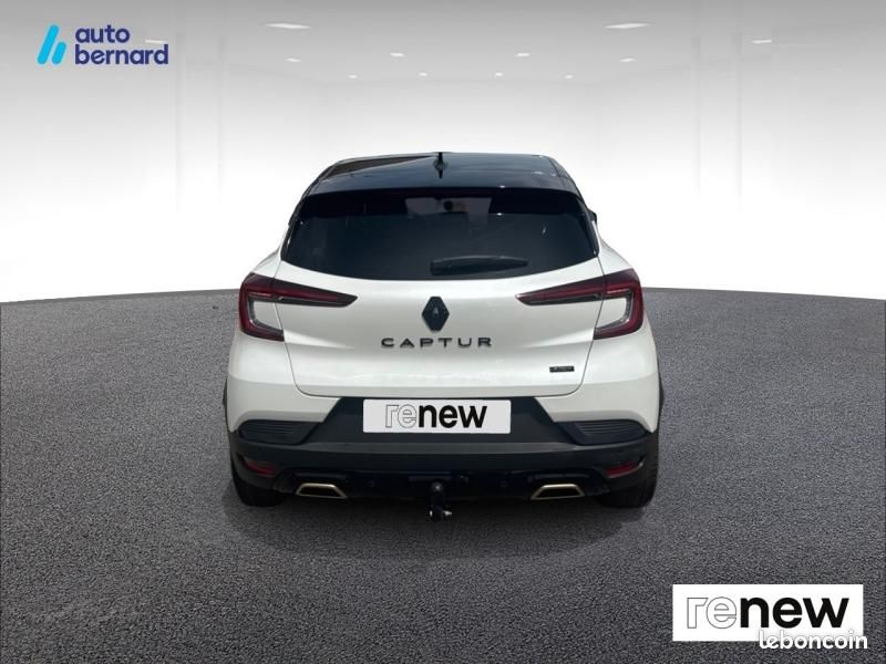 Renault Captur 1.6 E-Tech hybride 145ch Engineered (image 5)