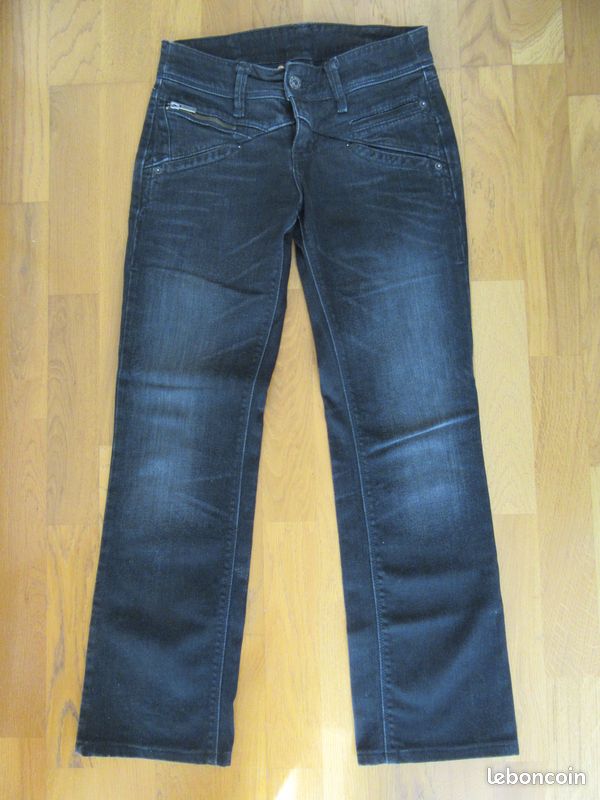 Jean Levi's taille 29 (celf33) (image 2)