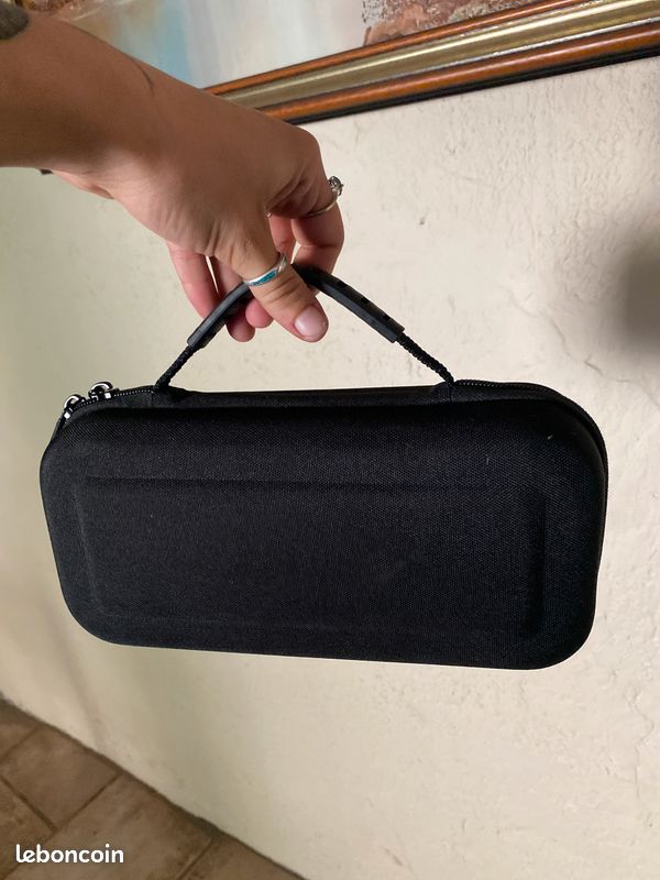Nintendo switch neuve + housse de protection + 2 jeux (image 7)