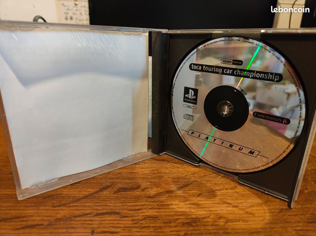 Jeu PS1 TOCA 2 TOURING CARS - Version Platinium - Bon état - Envoi Suivi Inclus