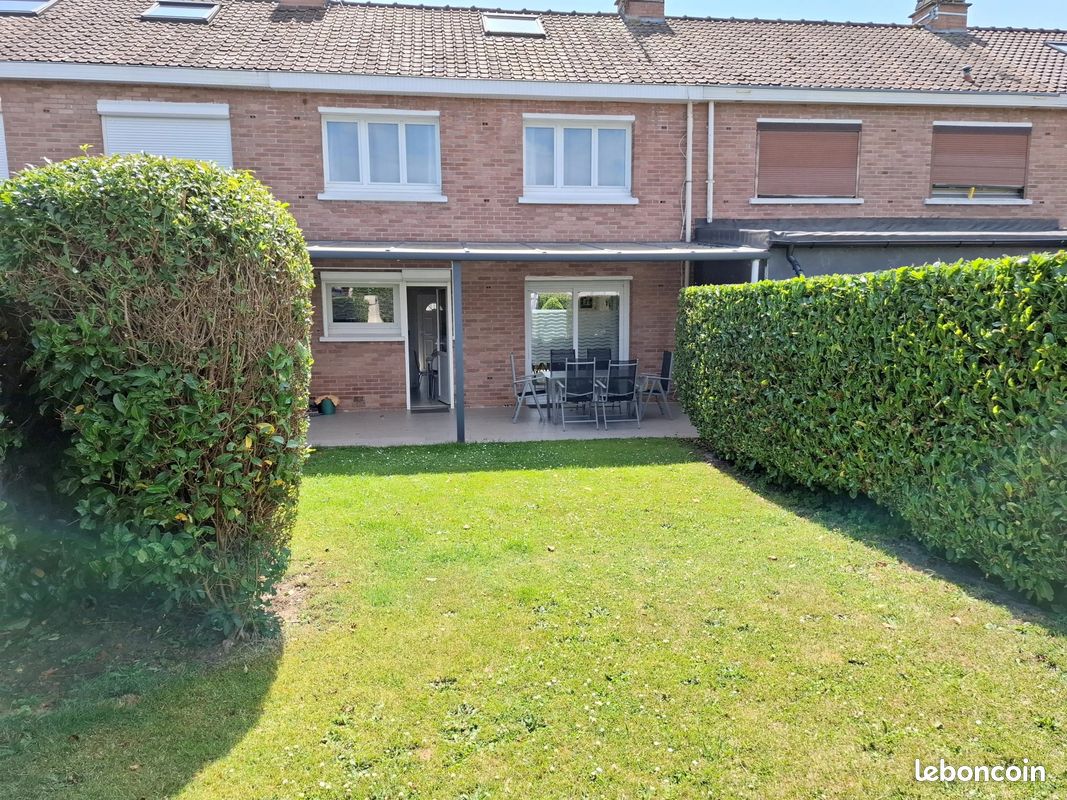 Maison 5 pièces 90 m² · à Neuville-en-Ferrain · 90 m² · 249 000 €