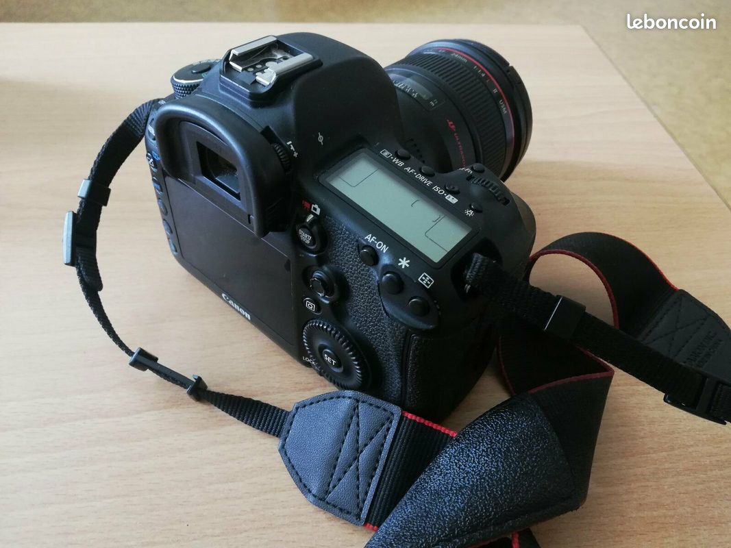 Canon 5D Mark II (image 2)