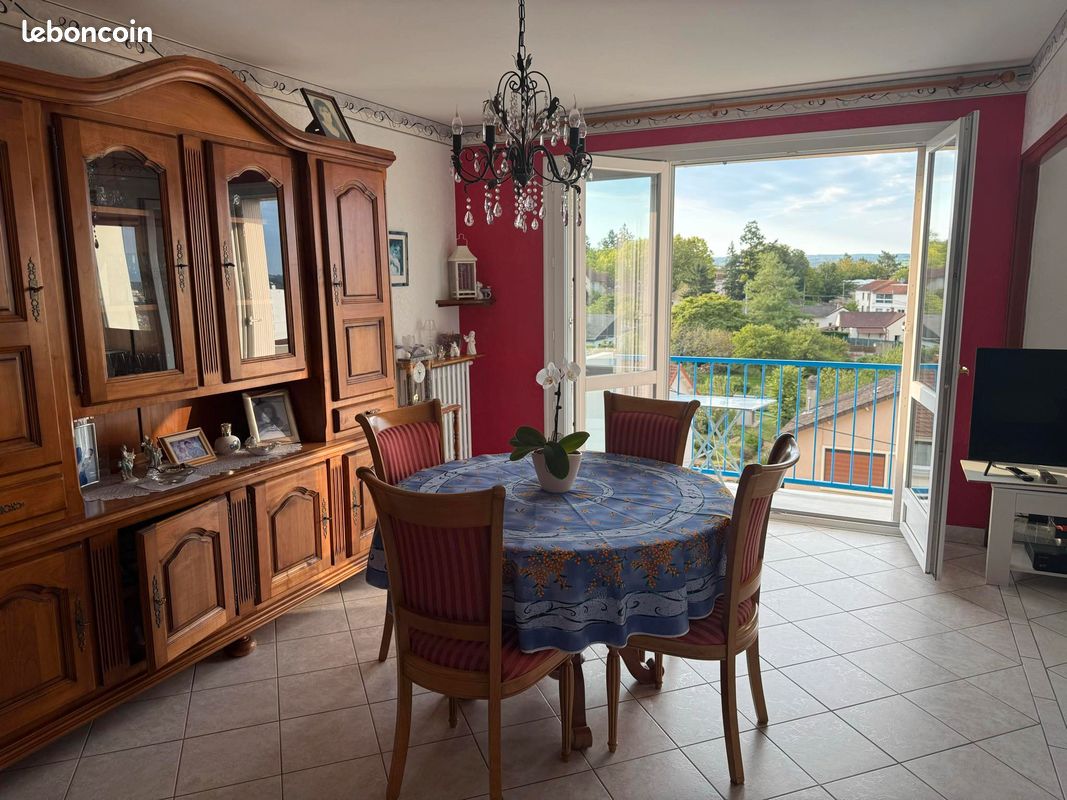 Appartement 4 pièces 66 m² · à Montluçon · 66 m² · 45 000 €