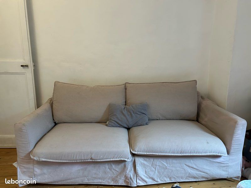 Canapé droit beige (image 1)