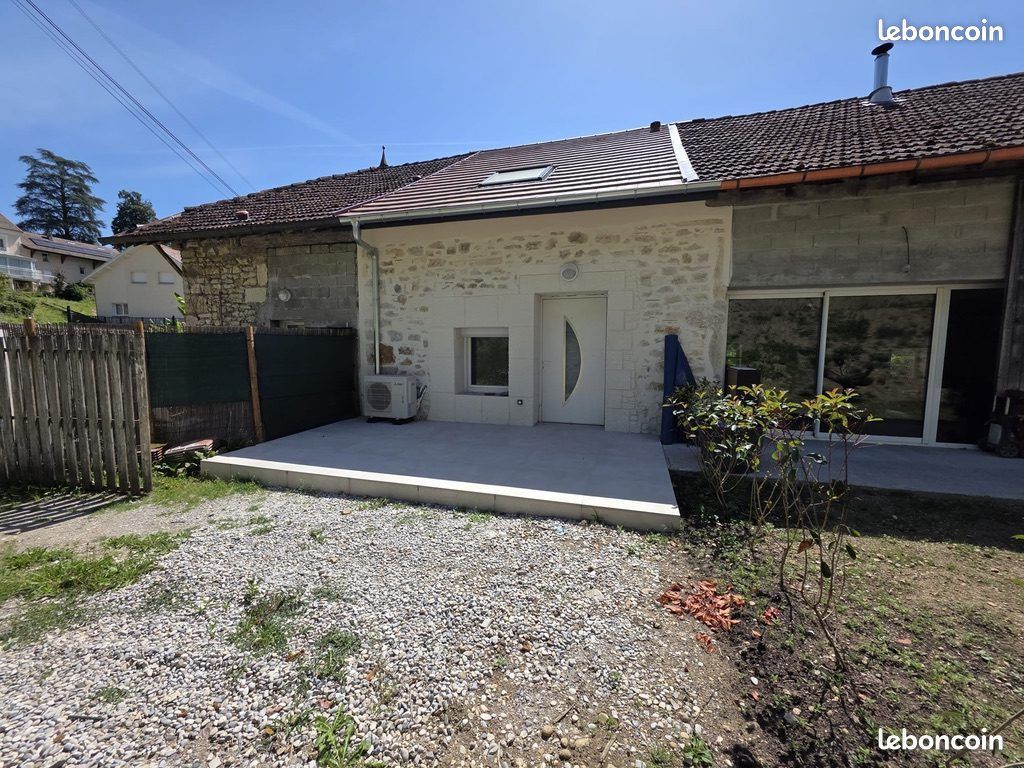 Appartement 3 pièces 71 m² · à Virignin · 71 m² · 240 000 €