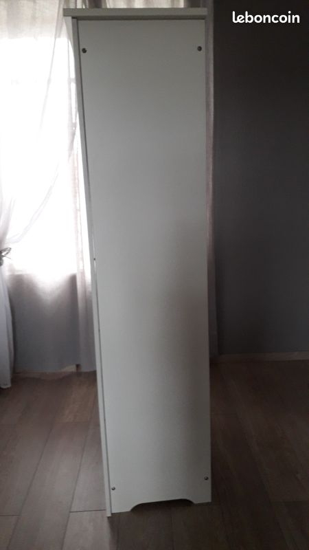 Armoire avec étagère seulement (image 2)