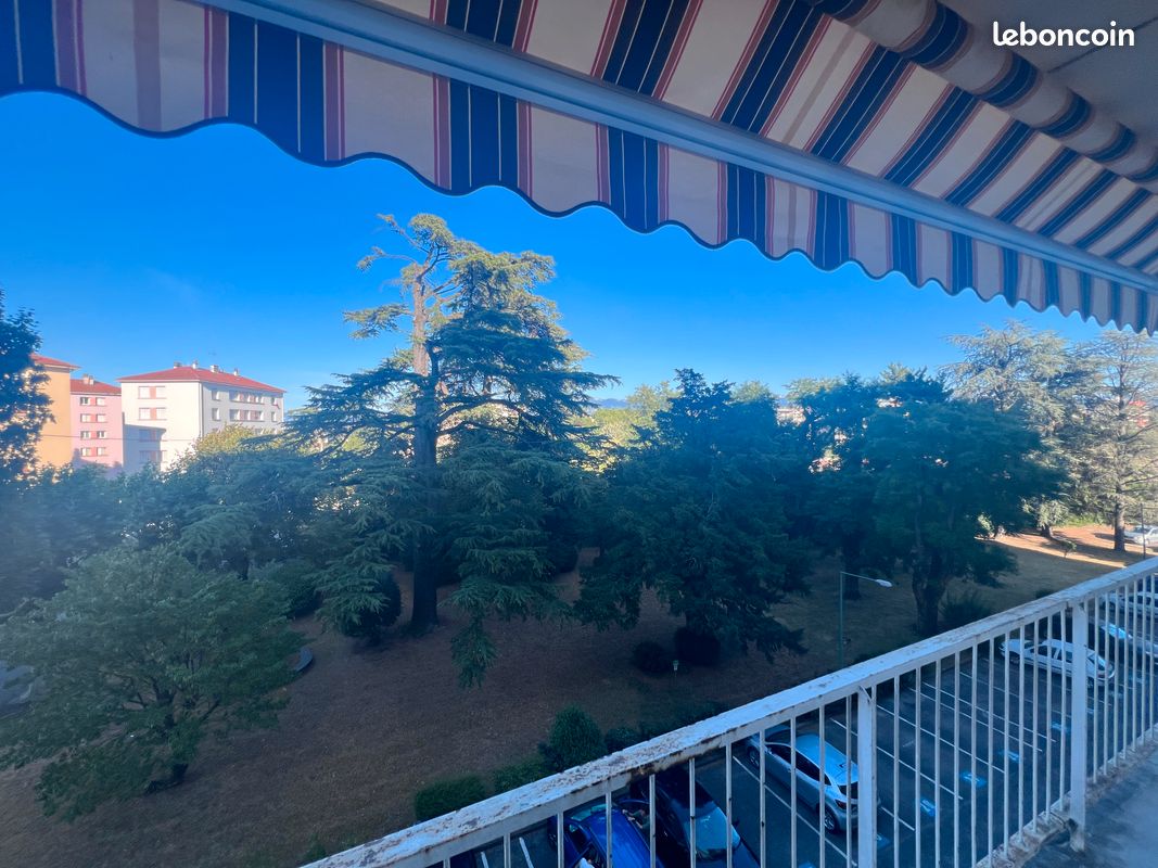 Appartement 4 pièces 75 m² · à Romans-sur-Isère · 75,3 m² · 830 €/mois